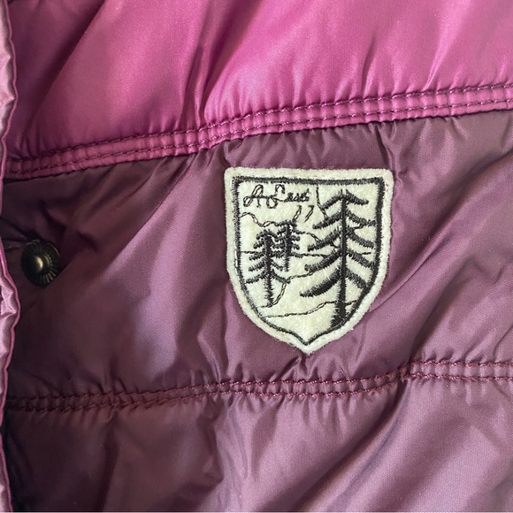 American Eagle Puffer Vest size medium - Picture 2 of 9